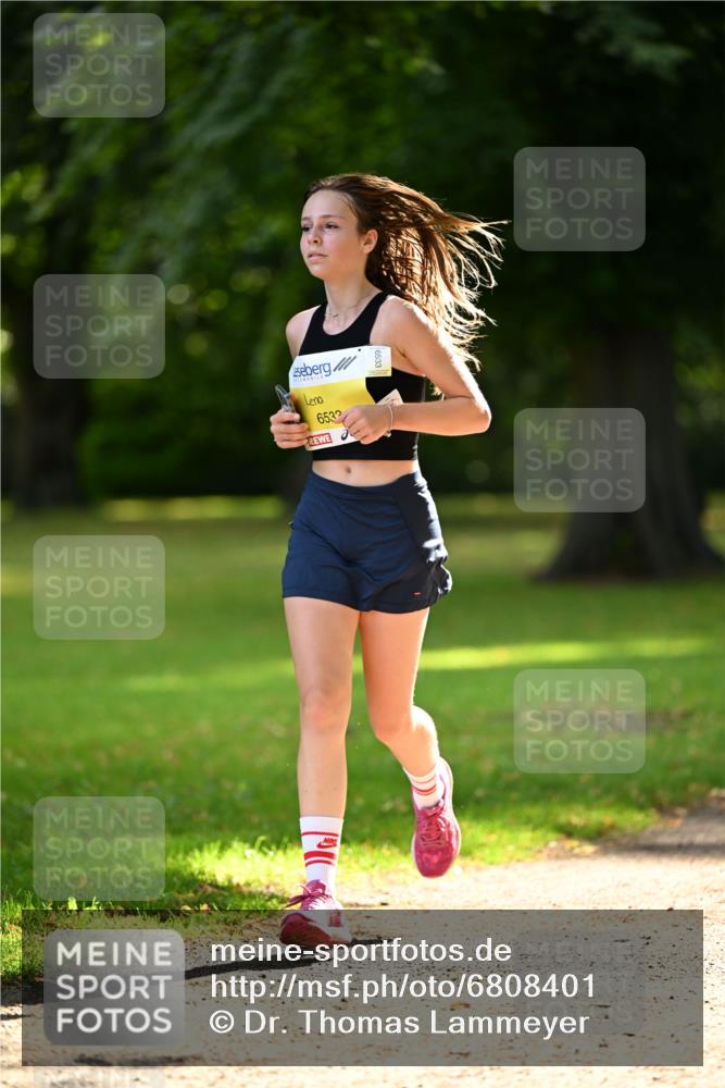 25.08.2024 - 20. Blankeneser Heldenlauf Dr. Thomas Lammeyer http://msf.ph/oto/6808401 25.08.2024 10:21:19 Laufen 6532 meine-sportfotos.de