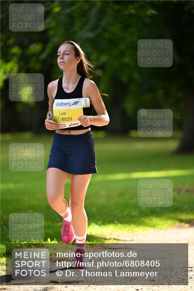 25.08.2024 - 20. Blankeneser Heldenlauf Dr. Thomas Lammeyer http://msf.ph/oto/6808405 25.08.2024 10:21:19 Laufen 6533 meine-sportfotos.de