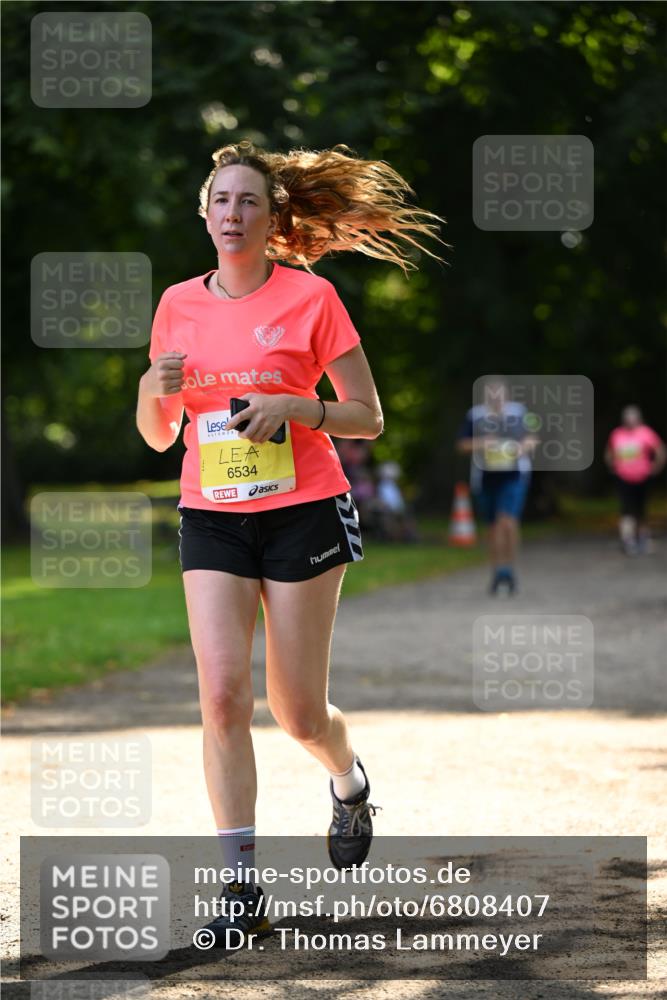 25.08.2024 - 20. Blankeneser Heldenlauf Dr. Thomas Lammeyer http://msf.ph/oto/6808407 25.08.2024 10:21:20 Laufen 6534 meine-sportfotos.de