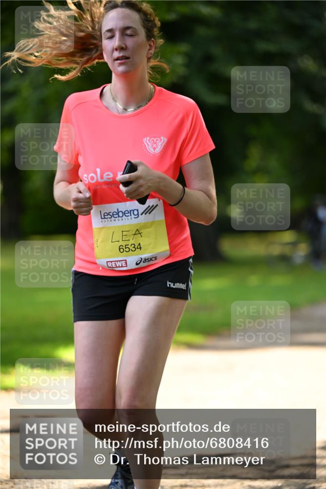 25.08.2024 - 20. Blankeneser Heldenlauf Dr. Thomas Lammeyer http://msf.ph/oto/6808416 25.08.2024 10:21:21 Laufen 6534 meine-sportfotos.de