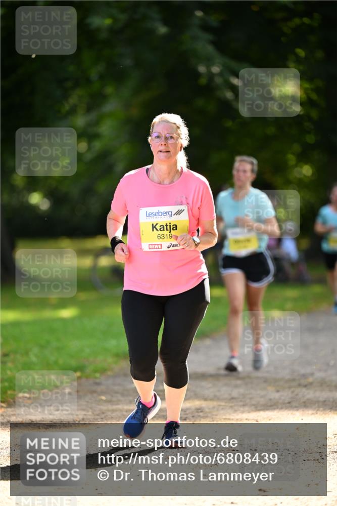 25.08.2024 - 20. Blankeneser Heldenlauf Dr. Thomas Lammeyer http://msf.ph/oto/6808439 25.08.2024 10:21:32 Laufen 6319 meine-sportfotos.de