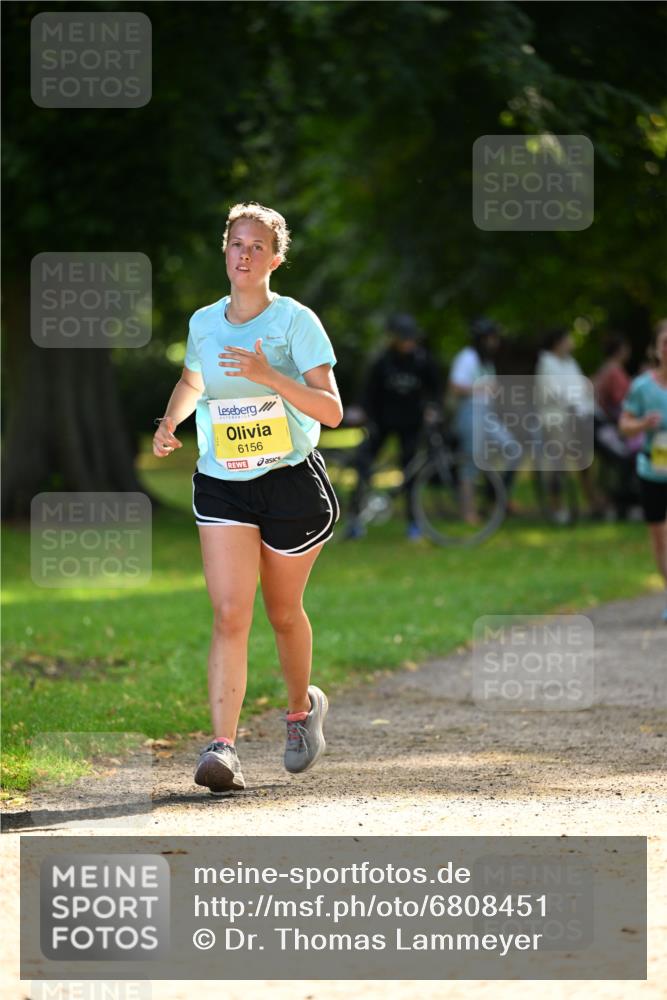 25.08.2024 - 20. Blankeneser Heldenlauf Dr. Thomas Lammeyer http://msf.ph/oto/6808451 25.08.2024 10:21:34 Laufen 6156 meine-sportfotos.de