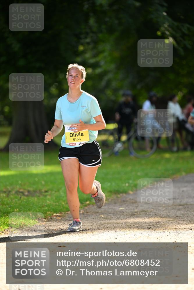 25.08.2024 - 20. Blankeneser Heldenlauf Dr. Thomas Lammeyer http://msf.ph/oto/6808452 25.08.2024 10:21:35 Laufen 6156 meine-sportfotos.de
