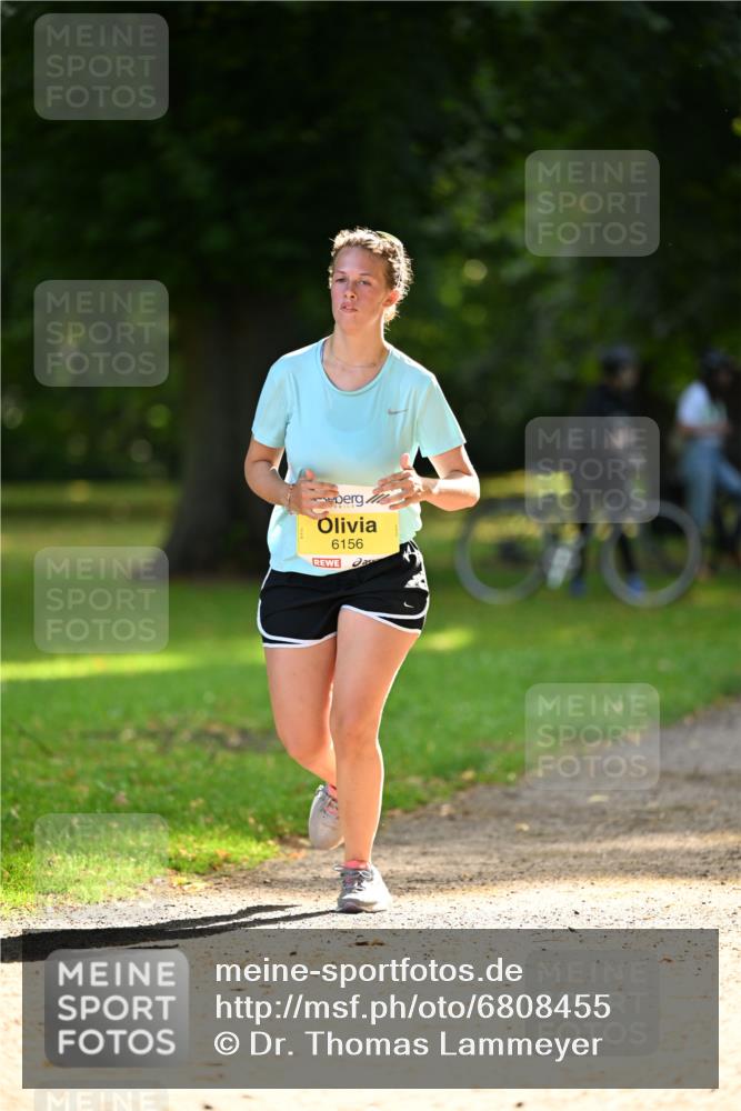25.08.2024 - 20. Blankeneser Heldenlauf Dr. Thomas Lammeyer http://msf.ph/oto/6808455 25.08.2024 10:21:35 Laufen 6156 meine-sportfotos.de
