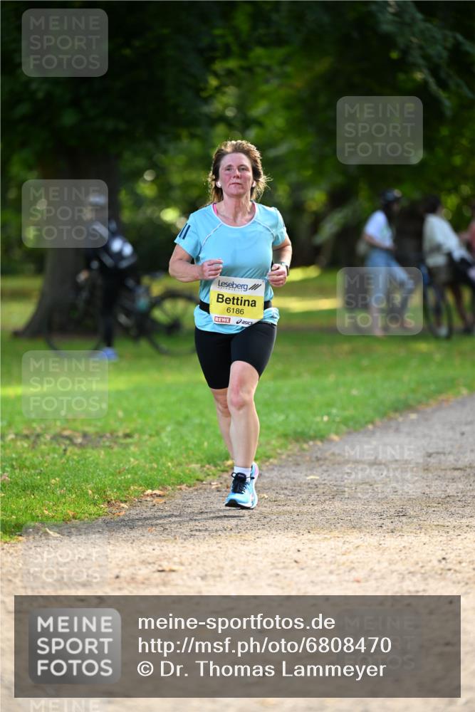25.08.2024 - 20. Blankeneser Heldenlauf Dr. Thomas Lammeyer http://msf.ph/oto/6808470 25.08.2024 10:21:39 Laufen 6186 meine-sportfotos.de