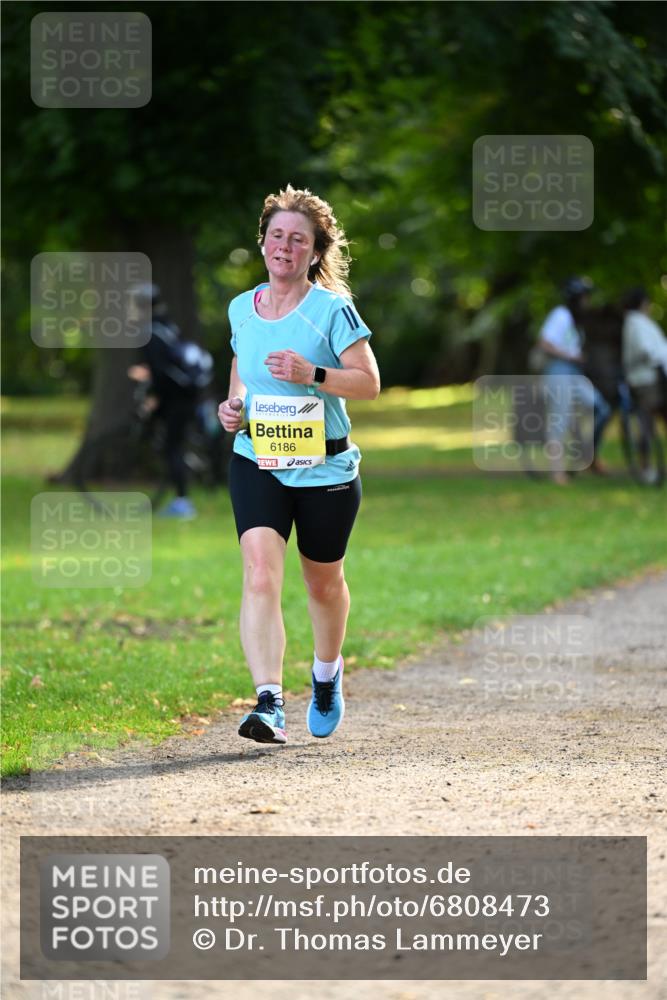 25.08.2024 - 20. Blankeneser Heldenlauf Dr. Thomas Lammeyer http://msf.ph/oto/6808473 25.08.2024 10:21:39 Laufen 6186 meine-sportfotos.de