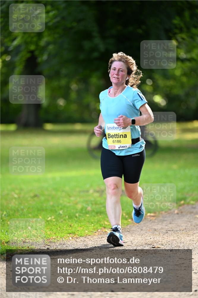 25.08.2024 - 20. Blankeneser Heldenlauf Dr. Thomas Lammeyer http://msf.ph/oto/6808479 25.08.2024 10:21:40 Laufen 6186 meine-sportfotos.de