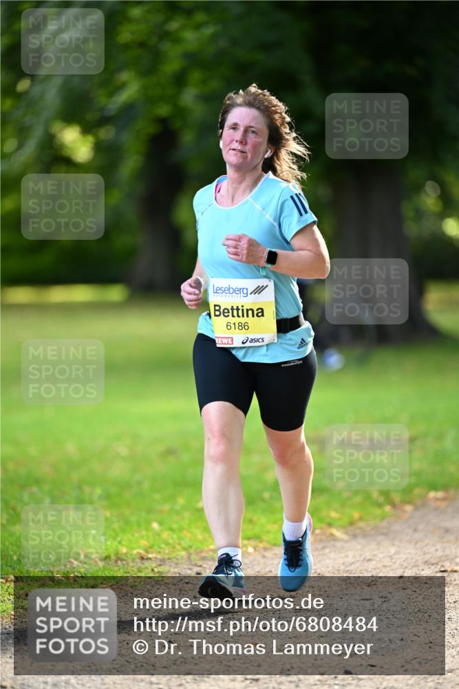 25.08.2024 - 20. Blankeneser Heldenlauf Dr. Thomas Lammeyer http://msf.ph/oto/6808484 25.08.2024 10:21:41 Laufen 6186 meine-sportfotos.de
