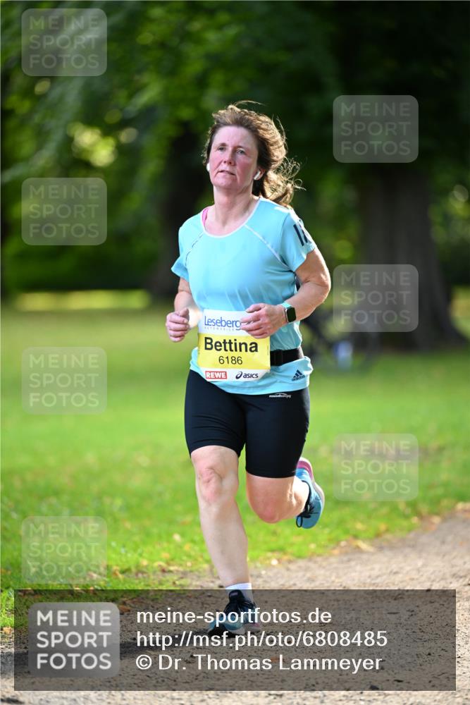 25.08.2024 - 20. Blankeneser Heldenlauf Dr. Thomas Lammeyer http://msf.ph/oto/6808485 25.08.2024 10:21:41 Laufen 6186 meine-sportfotos.de