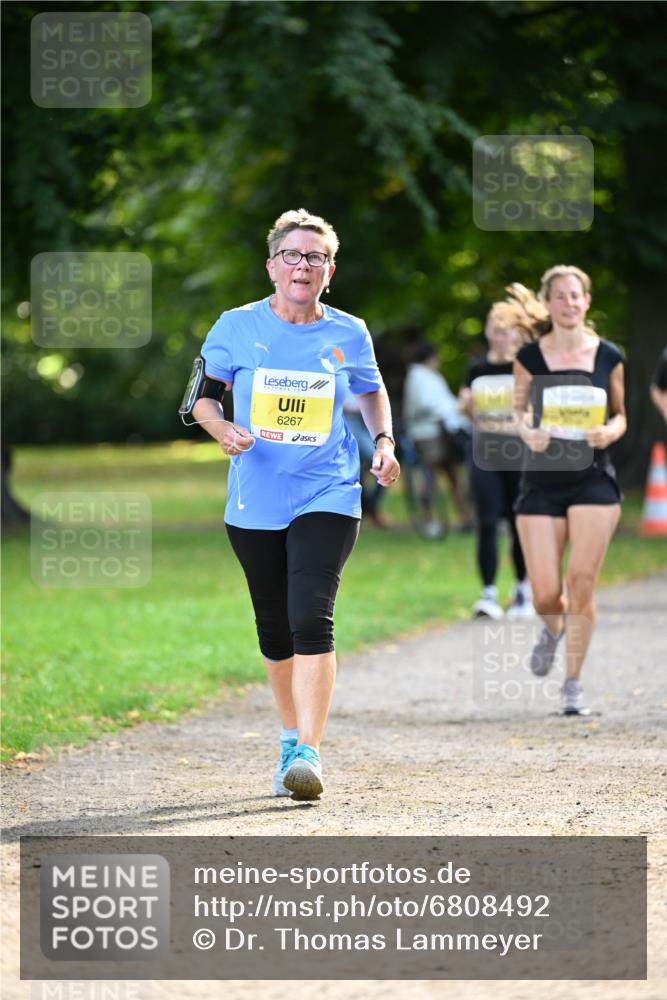 25.08.2024 - 20. Blankeneser Heldenlauf Dr. Thomas Lammeyer http://msf.ph/oto/6808492 25.08.2024 10:21:43 Laufen 6267 meine-sportfotos.de