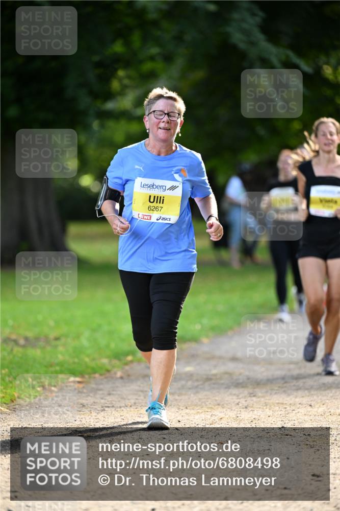 25.08.2024 - 20. Blankeneser Heldenlauf Dr. Thomas Lammeyer http://msf.ph/oto/6808498 25.08.2024 10:21:44 Laufen 6267 meine-sportfotos.de