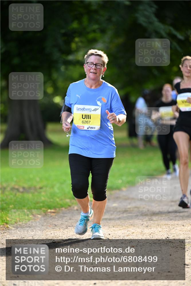 25.08.2024 - 20. Blankeneser Heldenlauf Dr. Thomas Lammeyer http://msf.ph/oto/6808499 25.08.2024 10:21:44 Laufen 6267 meine-sportfotos.de