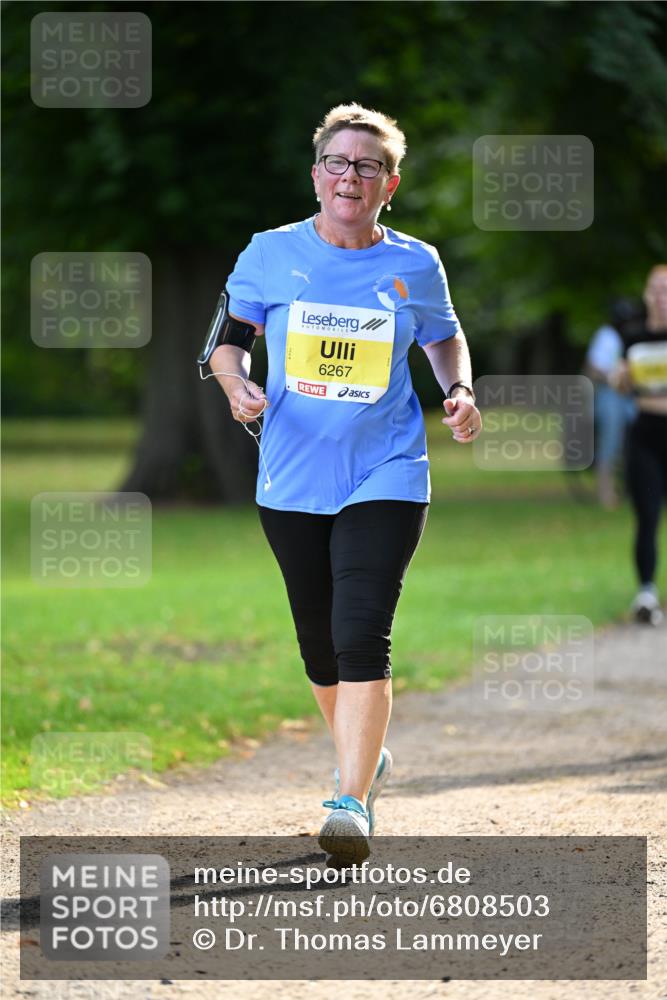 25.08.2024 - 20. Blankeneser Heldenlauf Dr. Thomas Lammeyer http://msf.ph/oto/6808503 25.08.2024 10:21:45 Laufen 6267 meine-sportfotos.de