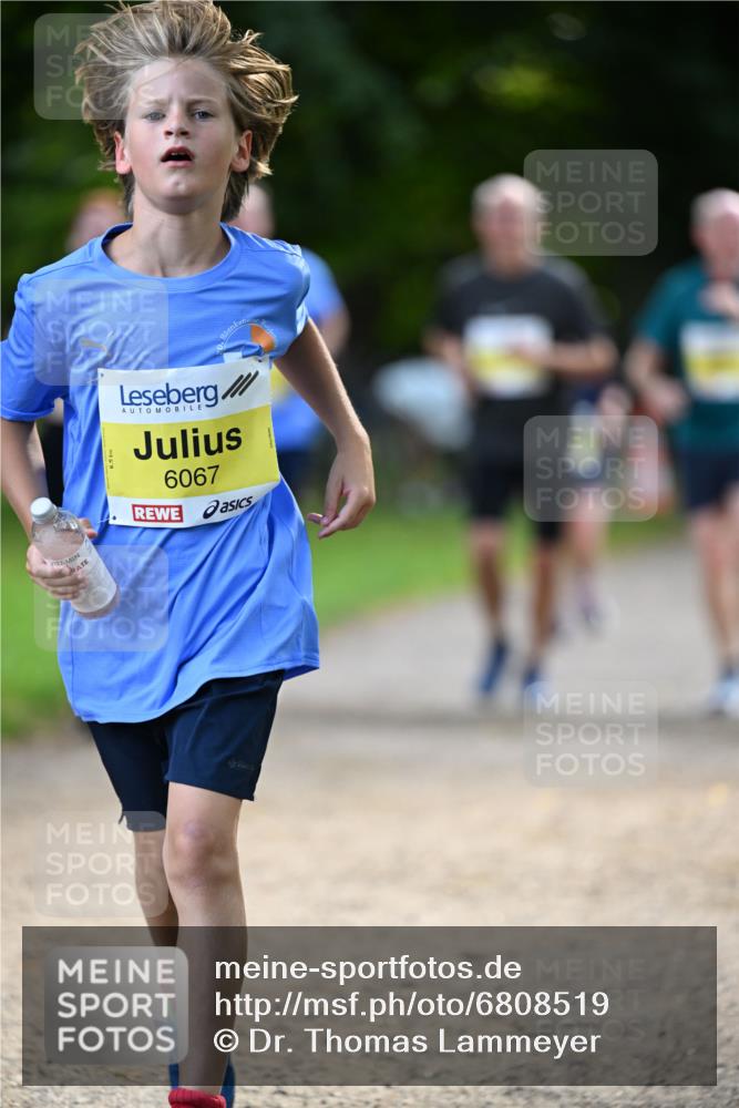 25.08.2024 - 20. Blankeneser Heldenlauf Dr. Thomas Lammeyer http://msf.ph/oto/6808519 25.08.2024 10:21:48 Laufen 6067 meine-sportfotos.de