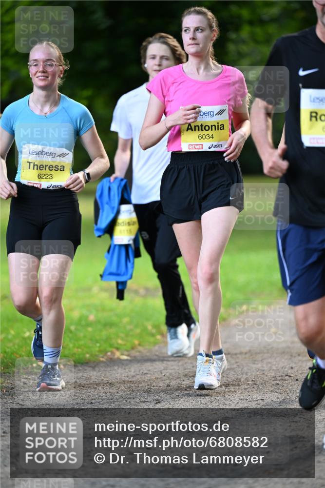 25.08.2024 - 20. Blankeneser Heldenlauf Dr. Thomas Lammeyer http://msf.ph/oto/6808582 25.08.2024 10:22:02 Laufen 6223, 6115, 6034 meine-sportfotos.de