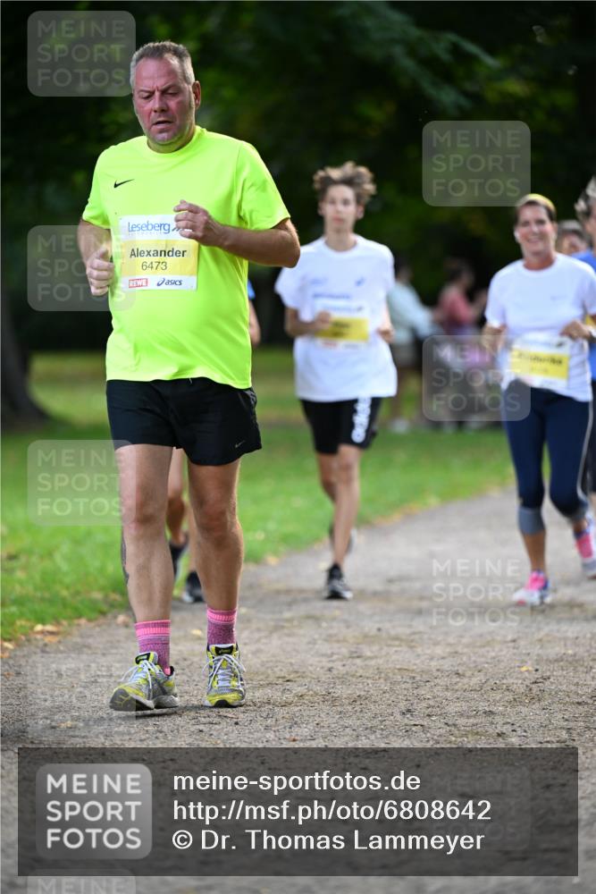 25.08.2024 - 20. Blankeneser Heldenlauf Dr. Thomas Lammeyer http://msf.ph/oto/6808642 25.08.2024 10:22:14 Laufen 6473 meine-sportfotos.de