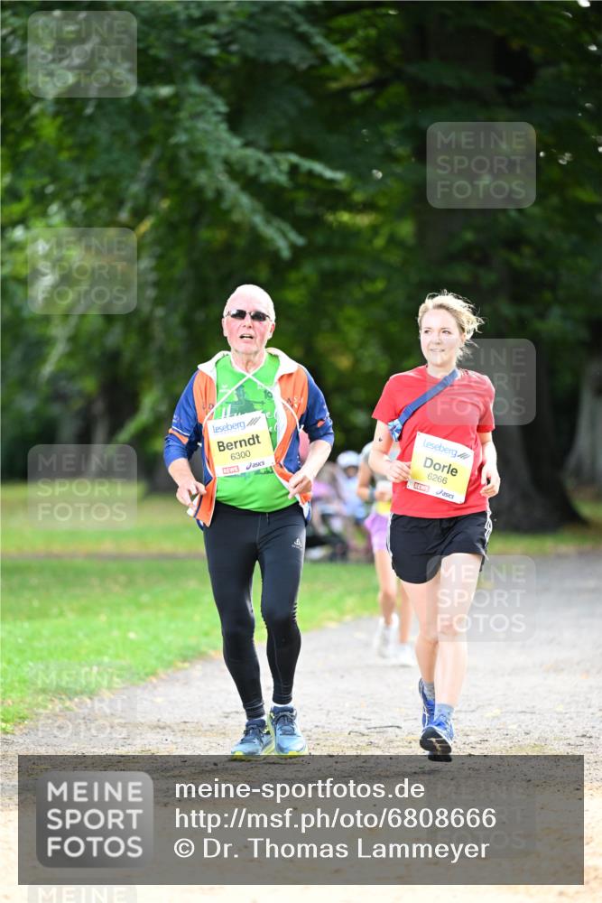 25.08.2024 - 20. Blankeneser Heldenlauf Dr. Thomas Lammeyer http://msf.ph/oto/6808666 25.08.2024 10:22:24 Laufen 6300, 6266 meine-sportfotos.de