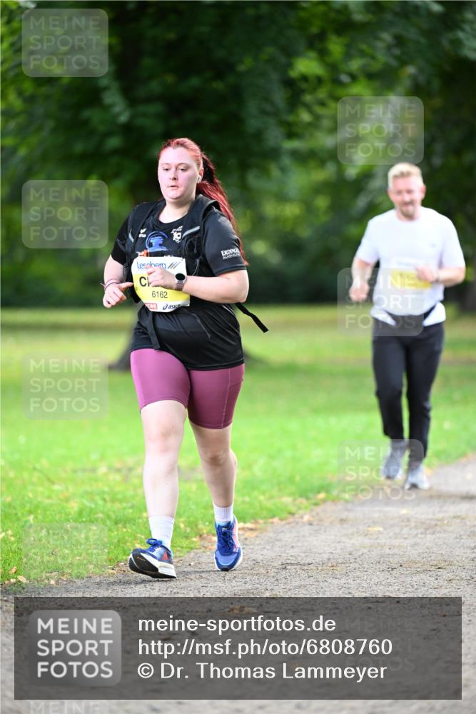 25.08.2024 - 20. Blankeneser Heldenlauf Dr. Thomas Lammeyer http://msf.ph/oto/6808760 25.08.2024 10:22:53 Laufen 6162 meine-sportfotos.de
