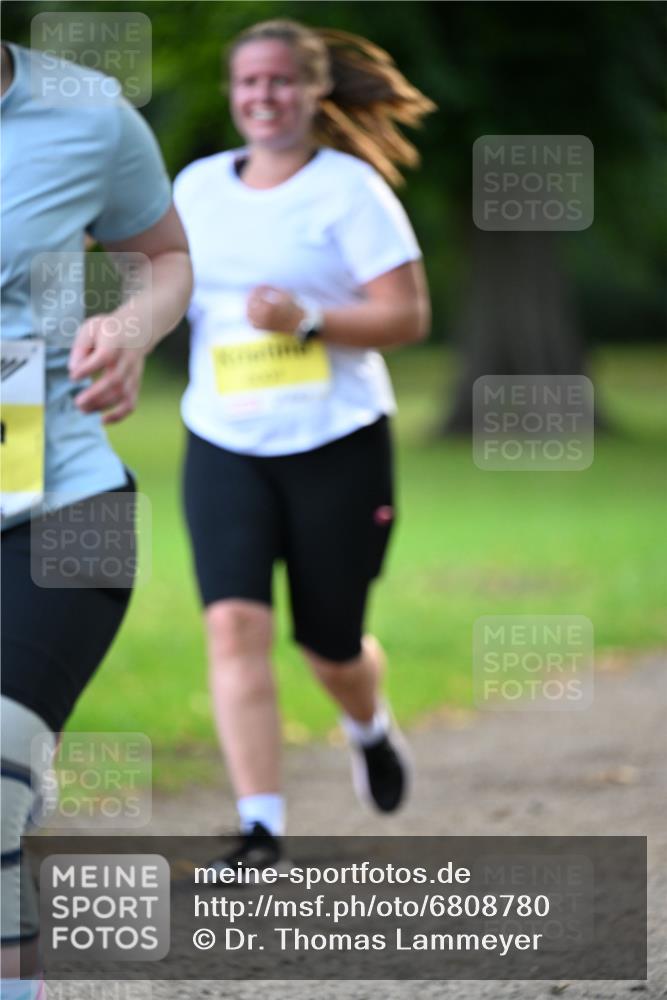 25.08.2024 - 20. Blankeneser Heldenlauf Dr. Thomas Lammeyer http://msf.ph/oto/6808780 25.08.2024 10:22:57 Laufen  meine-sportfotos.de