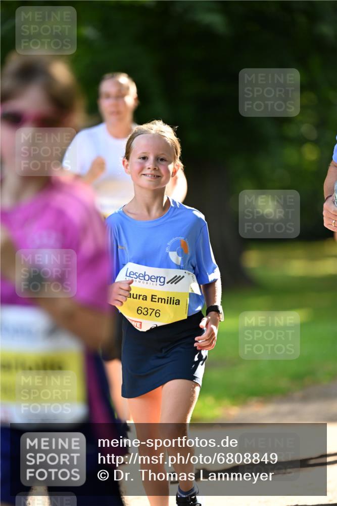 25.08.2024 - 20. Blankeneser Heldenlauf Dr. Thomas Lammeyer http://msf.ph/oto/6808849 25.08.2024 10:23:26 Laufen 6376 meine-sportfotos.de
