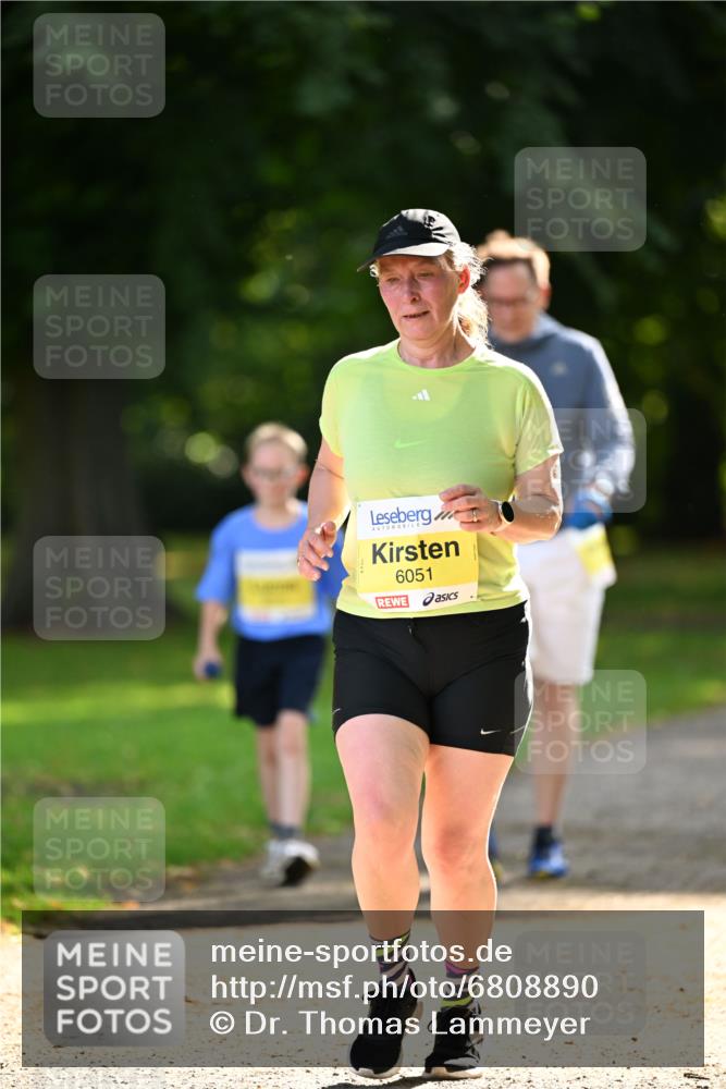 25.08.2024 - 20. Blankeneser Heldenlauf Dr. Thomas Lammeyer http://msf.ph/oto/6808890 25.08.2024 10:23:37 Laufen 6051 meine-sportfotos.de
