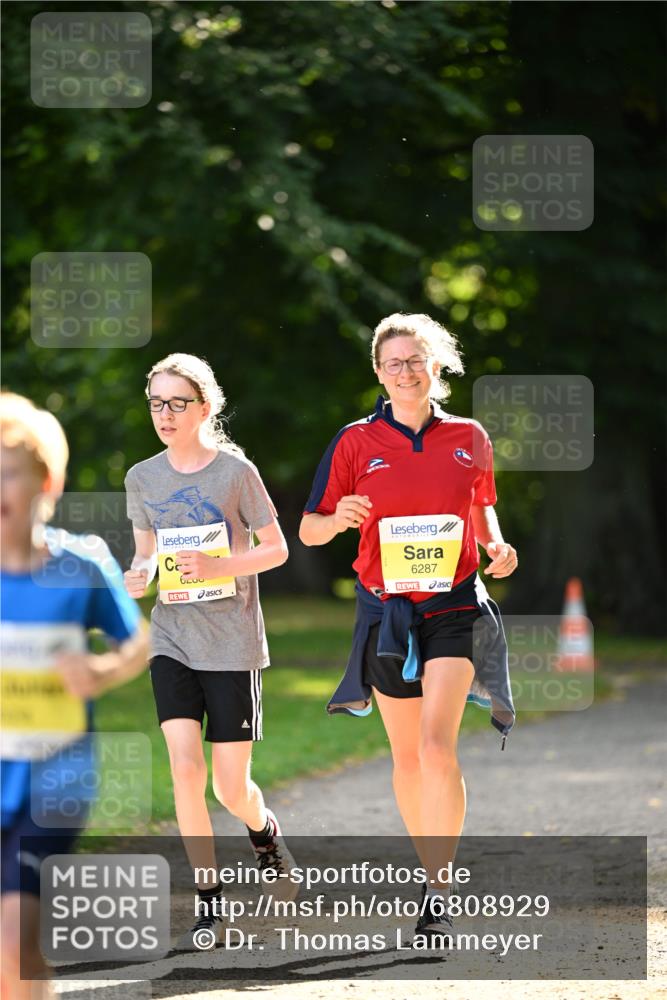 25.08.2024 - 20. Blankeneser Heldenlauf Dr. Thomas Lammeyer http://msf.ph/oto/6808929 25.08.2024 10:23:53 Laufen 6200, 6287 meine-sportfotos.de