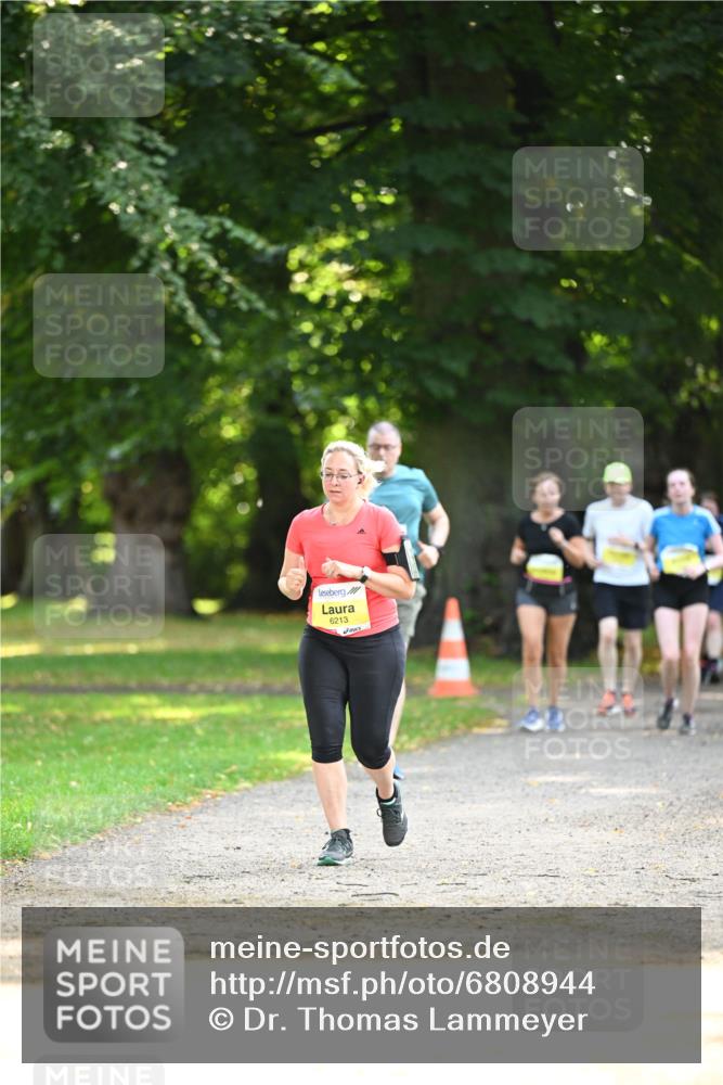 25.08.2024 - 20. Blankeneser Heldenlauf Dr. Thomas Lammeyer http://msf.ph/oto/6808944 25.08.2024 10:23:58 Laufen 6213 meine-sportfotos.de