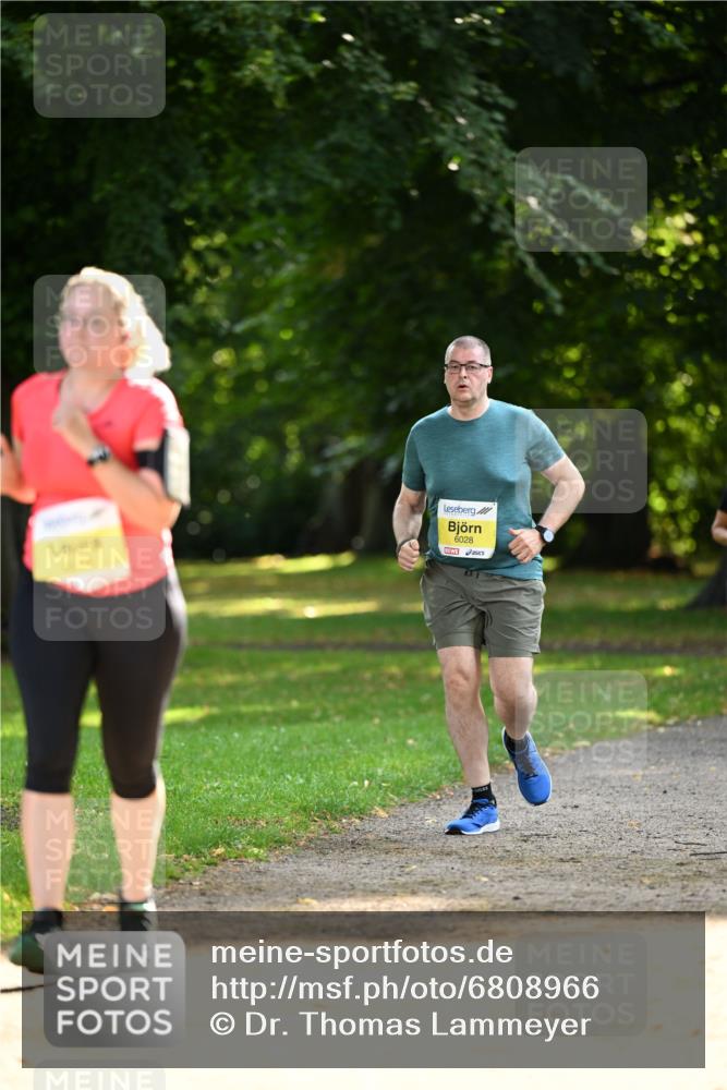 25.08.2024 - 20. Blankeneser Heldenlauf Dr. Thomas Lammeyer http://msf.ph/oto/6808966 25.08.2024 10:24:02 Laufen 6028 meine-sportfotos.de