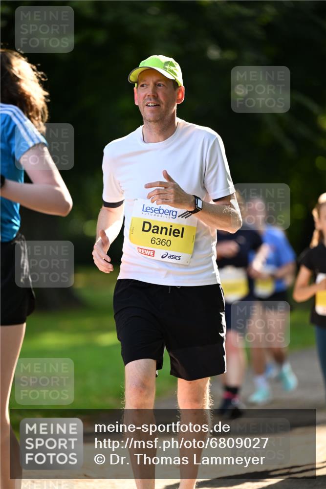 25.08.2024 - 20. Blankeneser Heldenlauf Dr. Thomas Lammeyer http://msf.ph/oto/6809027 25.08.2024 10:24:13 Laufen 6360 meine-sportfotos.de