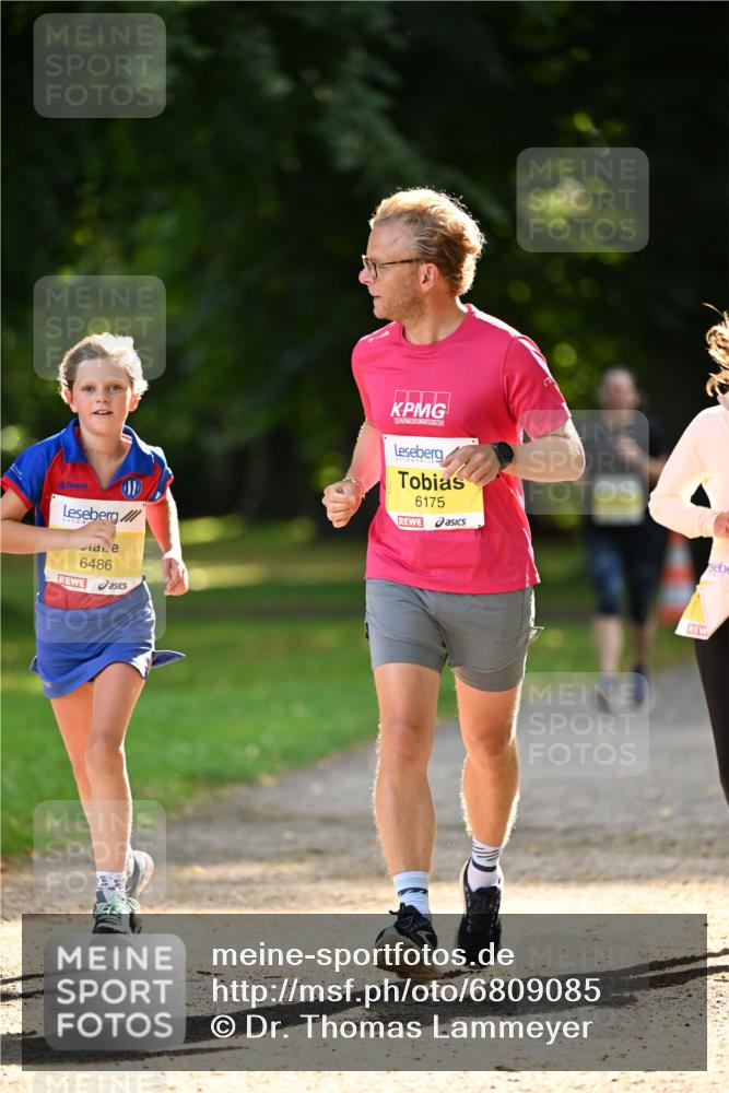 25.08.2024 - 20. Blankeneser Heldenlauf Dr. Thomas Lammeyer http://msf.ph/oto/6809085 25.08.2024 10:24:25 Laufen 6486, 6175 meine-sportfotos.de
