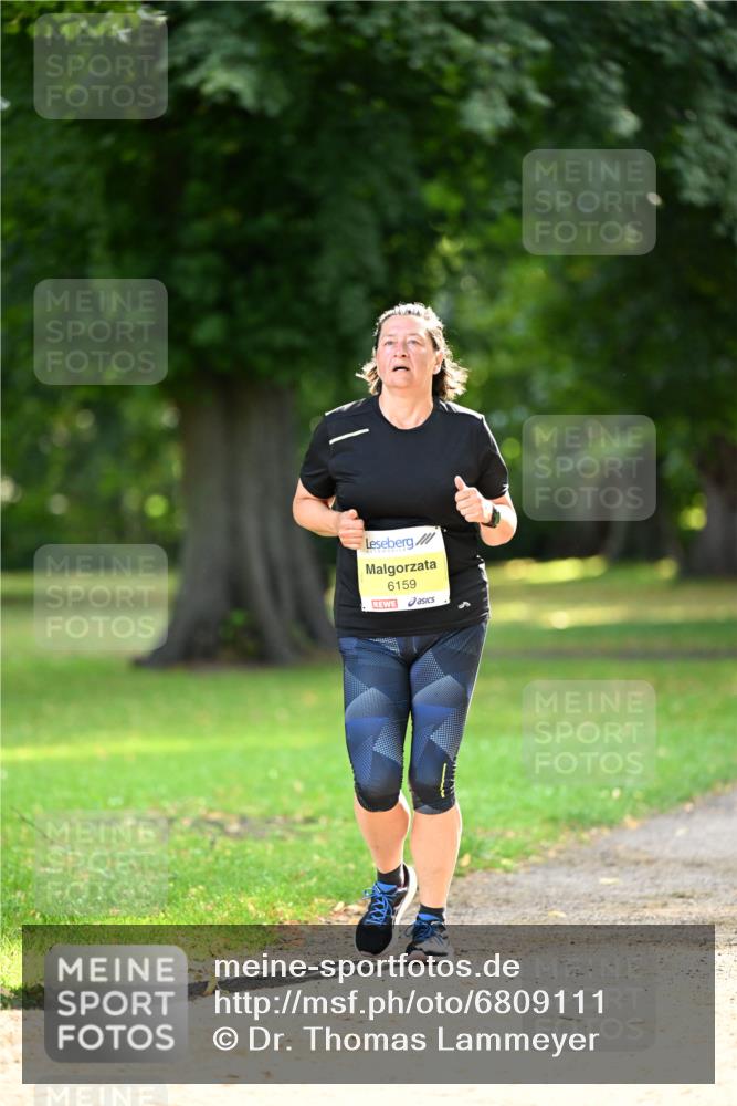 25.08.2024 - 20. Blankeneser Heldenlauf Dr. Thomas Lammeyer http://msf.ph/oto/6809111 25.08.2024 10:24:31 Laufen 6159 meine-sportfotos.de