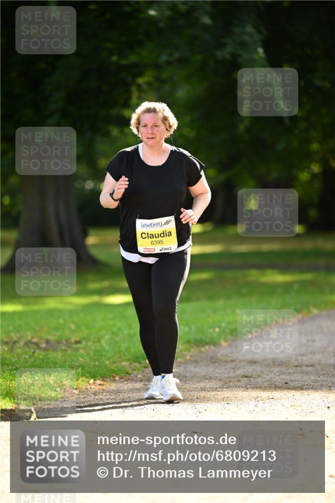 25.08.2024 - 20. Blankeneser Heldenlauf Dr. Thomas Lammeyer http://msf.ph/oto/6809213 25.08.2024 10:24:58 Laufen 6395 meine-sportfotos.de