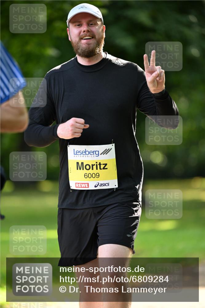 25.08.2024 - 20. Blankeneser Heldenlauf Dr. Thomas Lammeyer http://msf.ph/oto/6809284 25.08.2024 10:25:13 Laufen 6009 meine-sportfotos.de