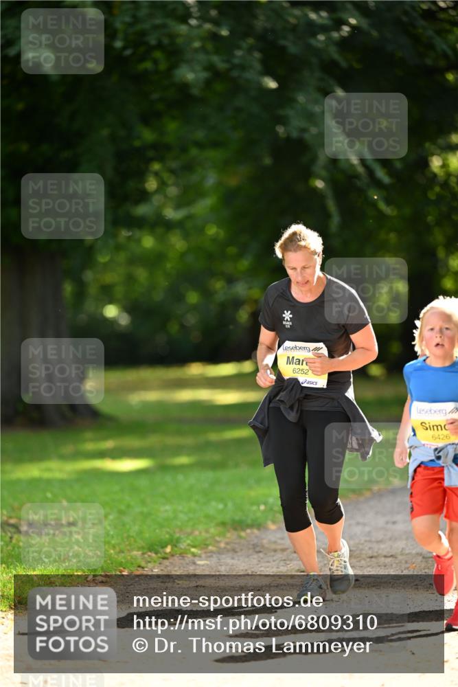 25.08.2024 - 20. Blankeneser Heldenlauf Dr. Thomas Lammeyer http://msf.ph/oto/6809310 25.08.2024 10:25:22 Laufen 6252, 6426 meine-sportfotos.de