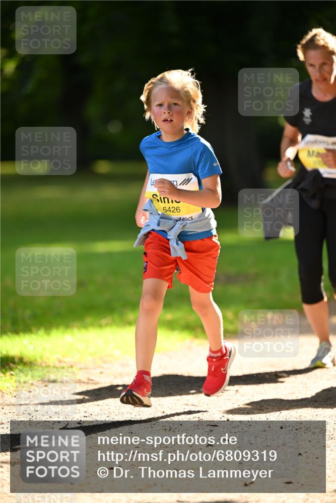 25.08.2024 - 20. Blankeneser Heldenlauf Dr. Thomas Lammeyer http://msf.ph/oto/6809319 25.08.2024 10:25:24 Laufen 6426 meine-sportfotos.de