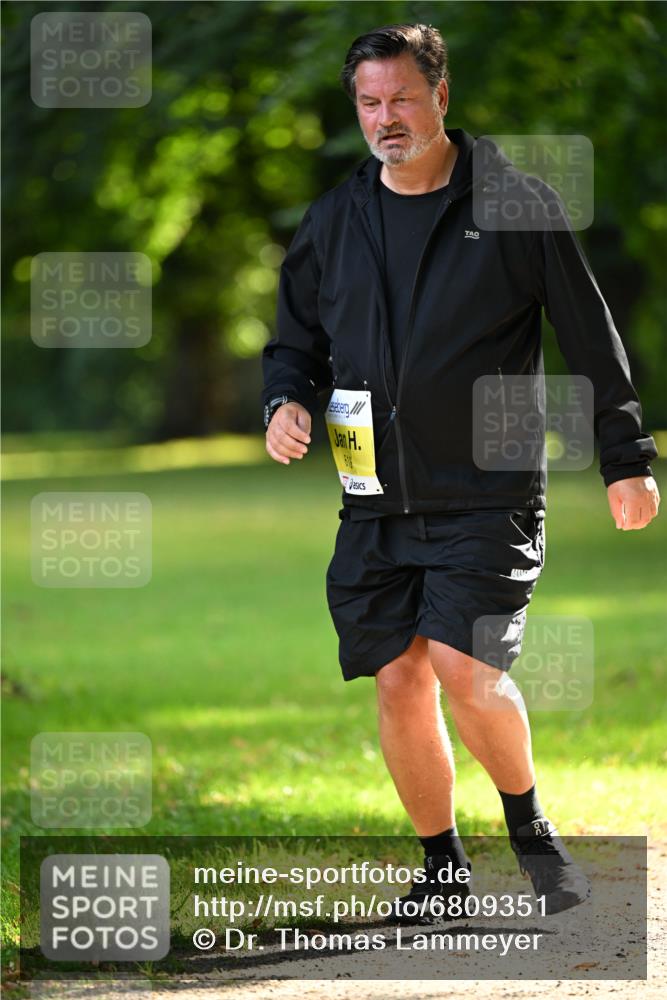25.08.2024 - 20. Blankeneser Heldenlauf Dr. Thomas Lammeyer http://msf.ph/oto/6809351 25.08.2024 10:25:33 Laufen  meine-sportfotos.de