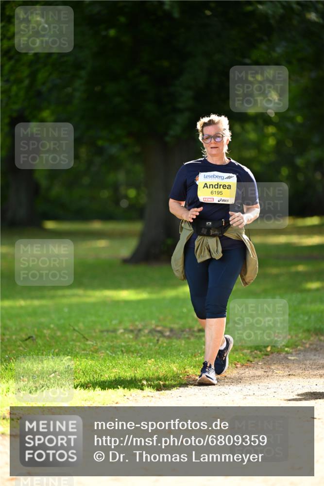 25.08.2024 - 20. Blankeneser Heldenlauf Dr. Thomas Lammeyer http://msf.ph/oto/6809359 25.08.2024 10:25:35 Laufen 6195 meine-sportfotos.de