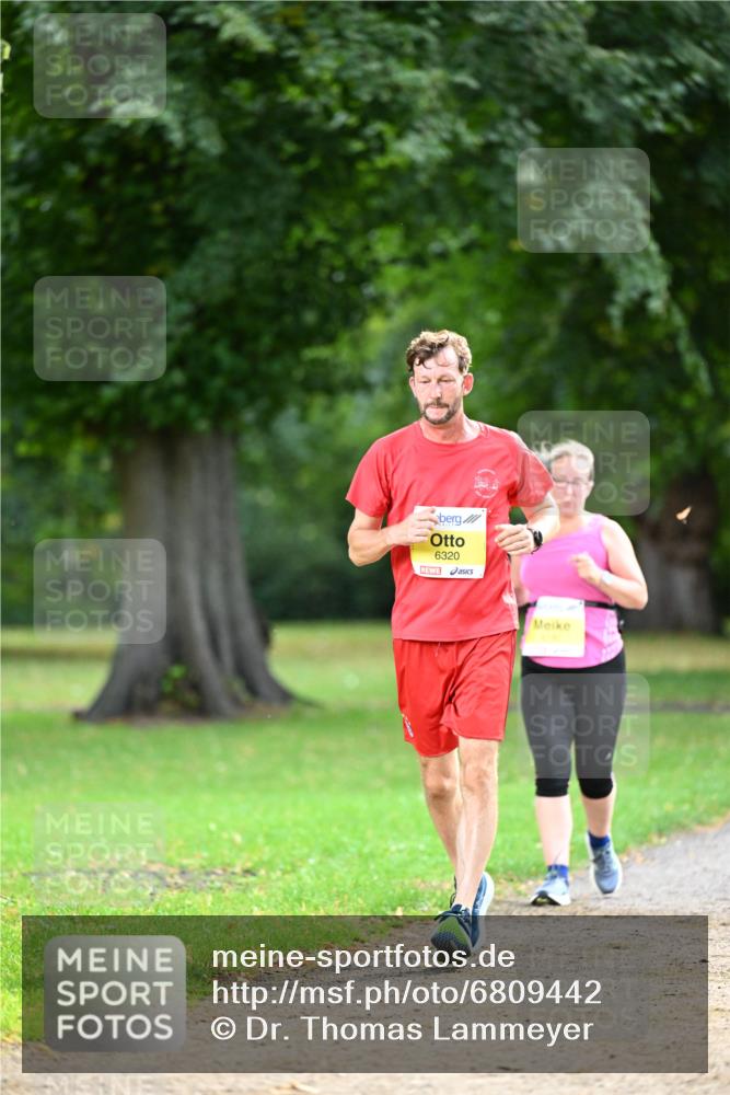 25.08.2024 - 20. Blankeneser Heldenlauf Dr. Thomas Lammeyer http://msf.ph/oto/6809442 25.08.2024 10:26:10 Laufen 6320 meine-sportfotos.de