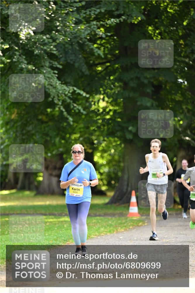 25.08.2024 - 20. Blankeneser Heldenlauf Dr. Thomas Lammeyer http://msf.ph/oto/6809699 25.08.2024 10:28:35 Laufen 6056 meine-sportfotos.de