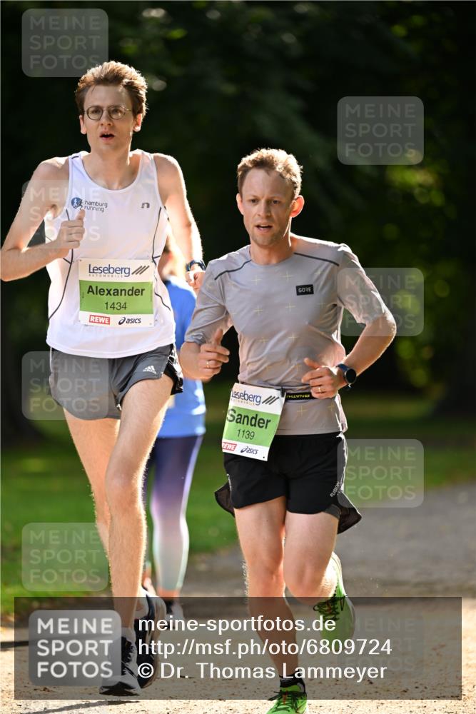 25.08.2024 - 20. Blankeneser Heldenlauf Dr. Thomas Lammeyer http://msf.ph/oto/6809724 25.08.2024 10:28:40 Laufen 2, 1434, 1139 meine-sportfotos.de