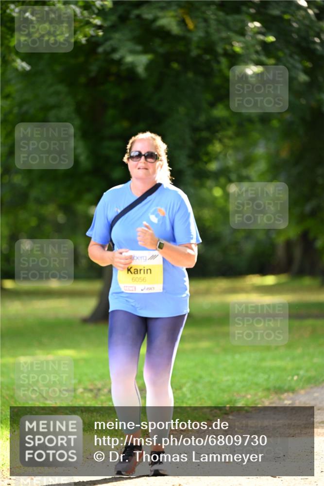25.08.2024 - 20. Blankeneser Heldenlauf Dr. Thomas Lammeyer http://msf.ph/oto/6809730 25.08.2024 10:28:41 Laufen 6056 meine-sportfotos.de