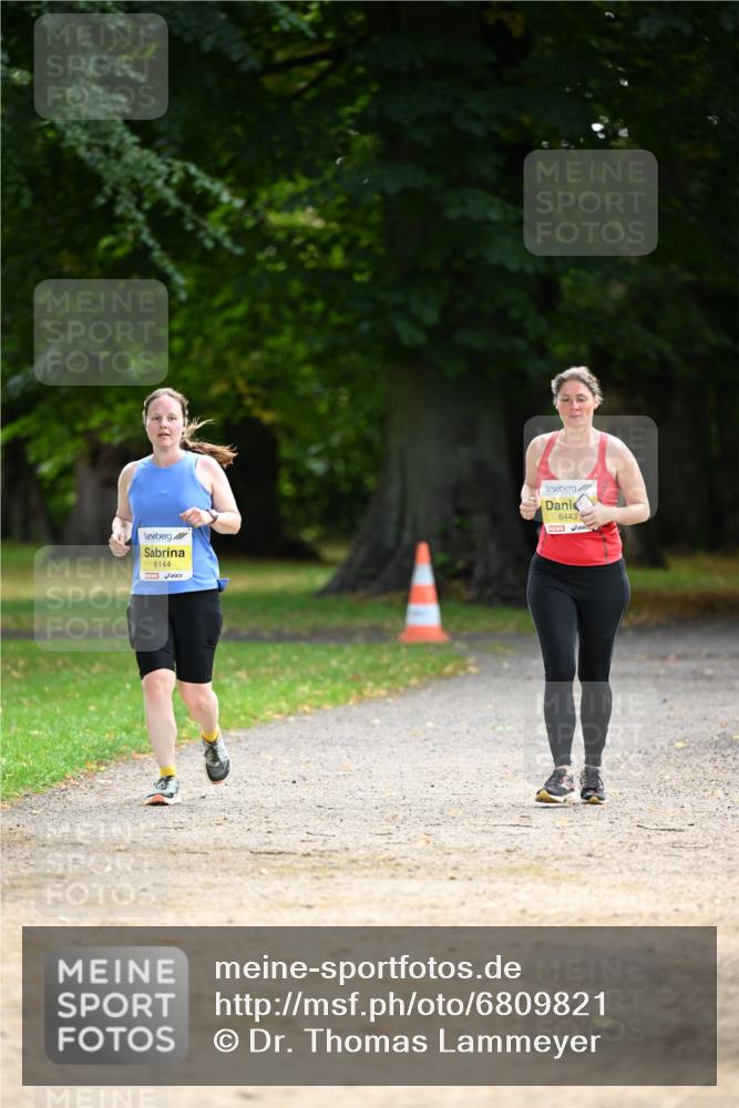 25.08.2024 - 20. Blankeneser Heldenlauf Dr. Thomas Lammeyer http://msf.ph/oto/6809821 25.08.2024 10:29:10 Laufen 6144, 6443 meine-sportfotos.de