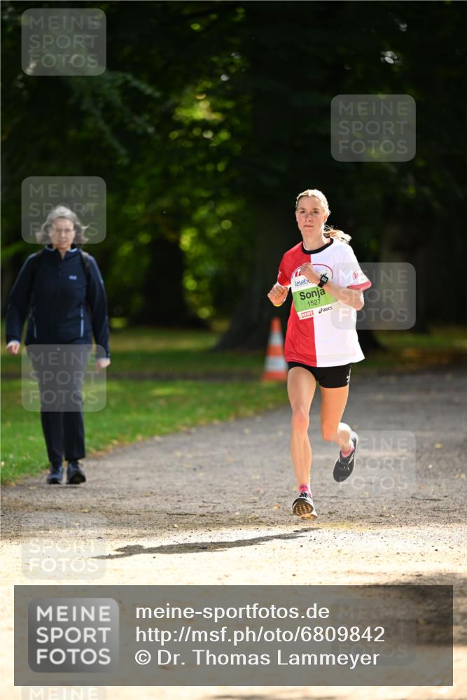 25.08.2024 - 20. Blankeneser Heldenlauf Dr. Thomas Lammeyer http://msf.ph/oto/6809842 25.08.2024 10:29:23 Laufen 1527 meine-sportfotos.de