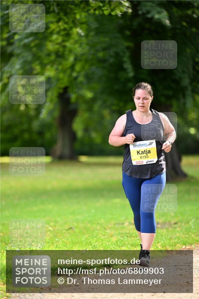 25.08.2024 - 20. Blankeneser Heldenlauf Dr. Thomas Lammeyer http://msf.ph/oto/6809903 25.08.2024 10:30:09 Laufen 6193 meine-sportfotos.de