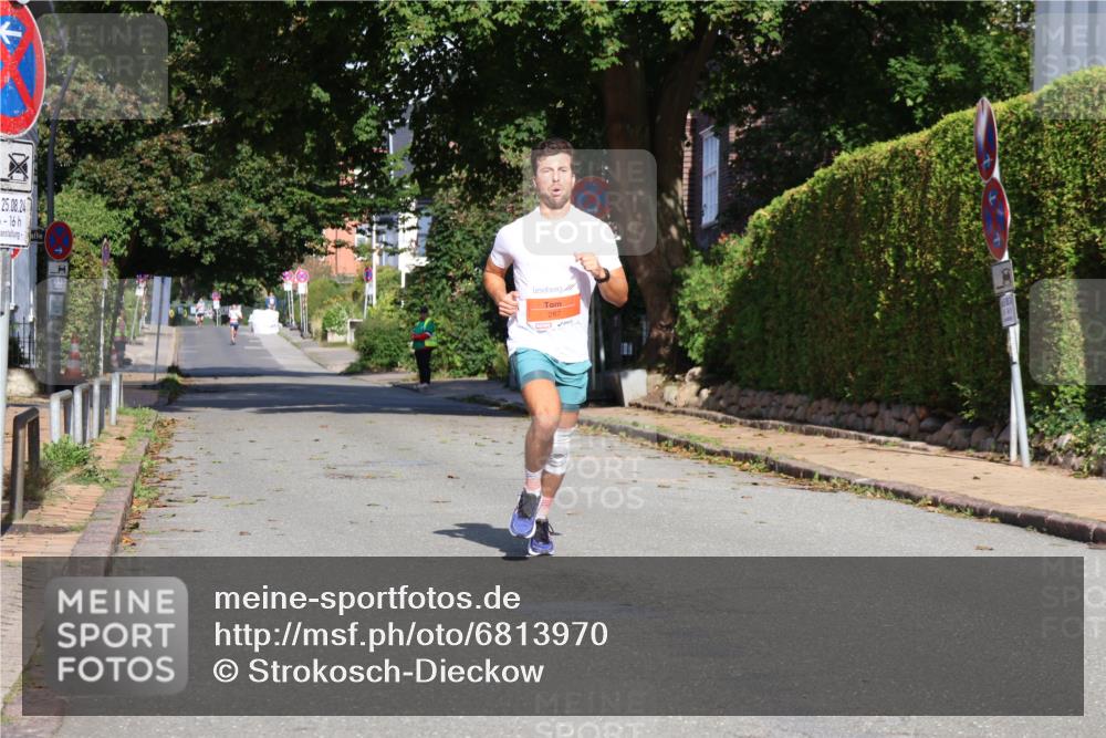 25.08.2024 - 20. Blankeneser Heldenlauf Strokosch-Dieckow http://msf.ph/oto/6813970 25.08.2024 09:34:42 Ziel 287 meine-sportfotos.de