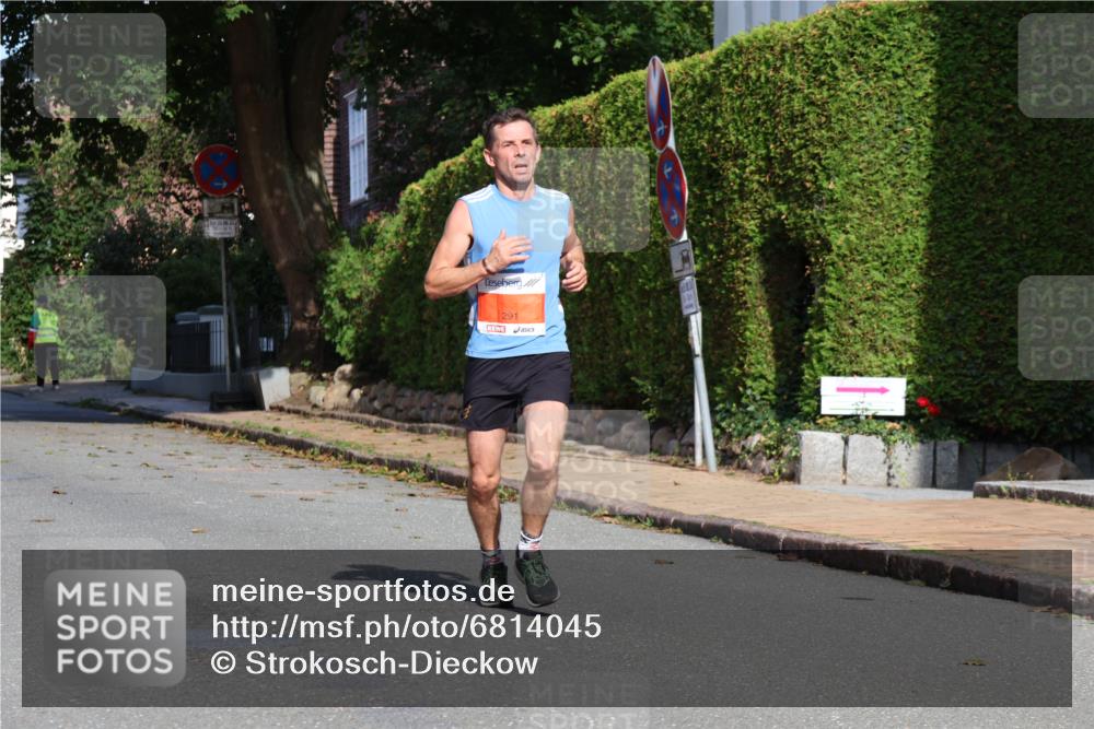25.08.2024 - 20. Blankeneser Heldenlauf Strokosch-Dieckow http://msf.ph/oto/6814045 25.08.2024 09:35:22 Ziel 291 meine-sportfotos.de