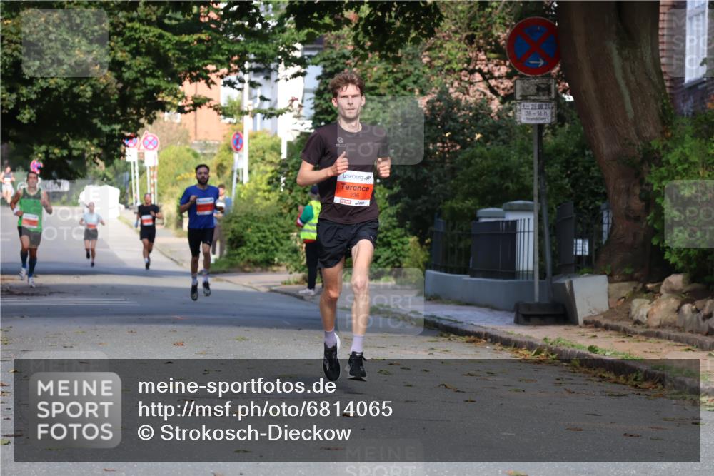 25.08.2024 - 20. Blankeneser Heldenlauf Strokosch-Dieckow http://msf.ph/oto/6814065 25.08.2024 09:35:44 Ziel 174, 236 meine-sportfotos.de