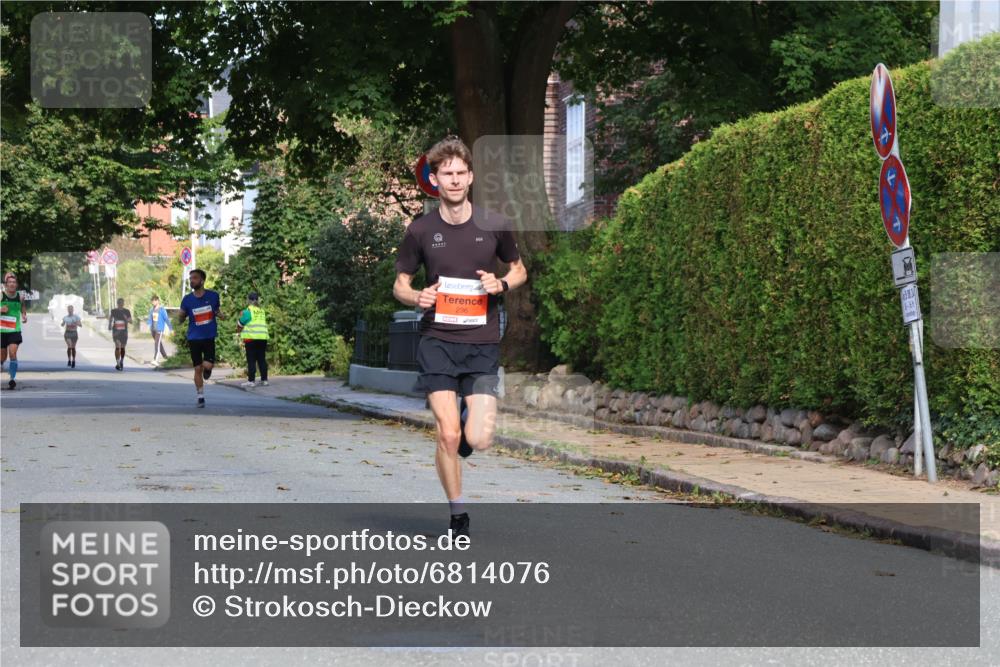 25.08.2024 - 20. Blankeneser Heldenlauf Strokosch-Dieckow http://msf.ph/oto/6814076 25.08.2024 09:35:46 Ziel 174, 236 meine-sportfotos.de