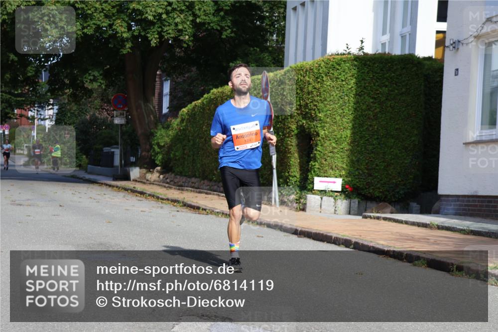 25.08.2024 - 20. Blankeneser Heldenlauf Strokosch-Dieckow http://msf.ph/oto/6814119 25.08.2024 09:35:54 Ziel 174, 210 meine-sportfotos.de