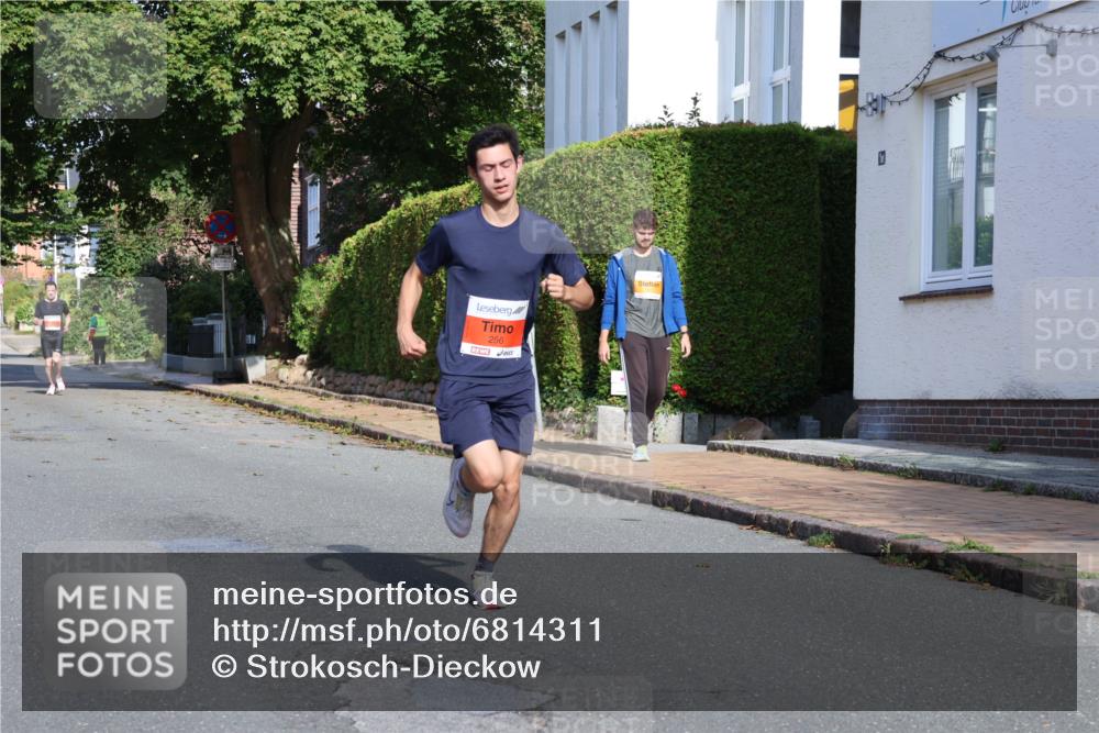 25.08.2024 - 20. Blankeneser Heldenlauf Strokosch-Dieckow http://msf.ph/oto/6814311 25.08.2024 09:36:56 Ziel 228, 256 meine-sportfotos.de
